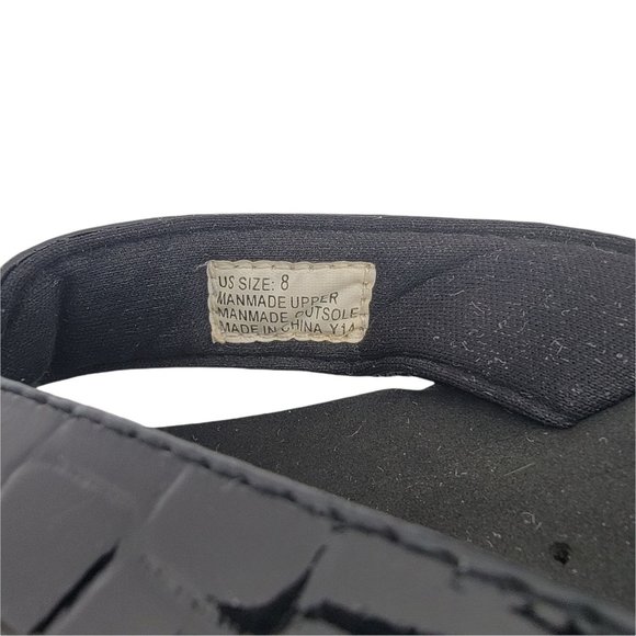 Volatile Black Size 8 Thong Sandals Crocodile Print Womens Flip-Flops Wedge Heel - Picture 8 of 8